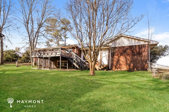 Foto del edificio - 210 Forest Dr