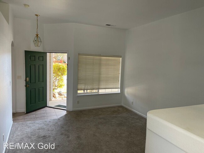 Building Photo - 3 br, 2 bath House - 7445 Sansol Drive