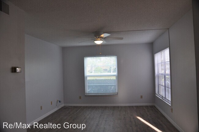 Foto del edificio - 2599 Countryside Blvd