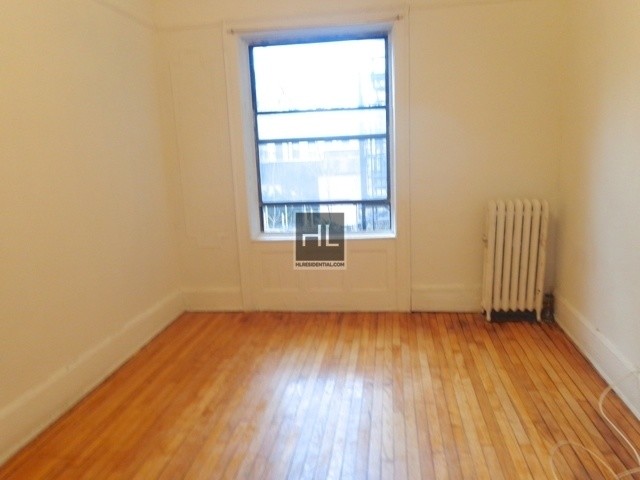 Foto del edificio - 96 Sterling Pl