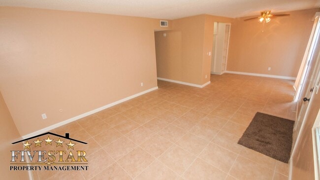 Foto del edificio - Apartment for Rent on 3017 "Q" Street Apt B