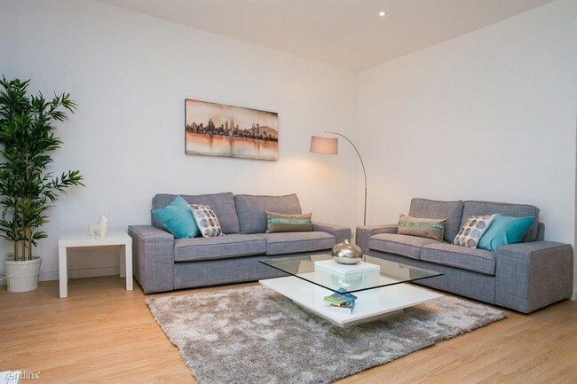 Building Photo - 2 br, 3 bath Condo - 77 E Walton St Unit 26D