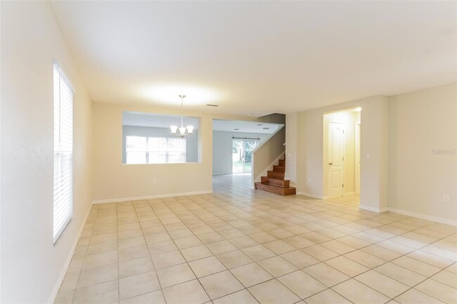 Building Photo - 6906 Lake Eaglebrooke Dr