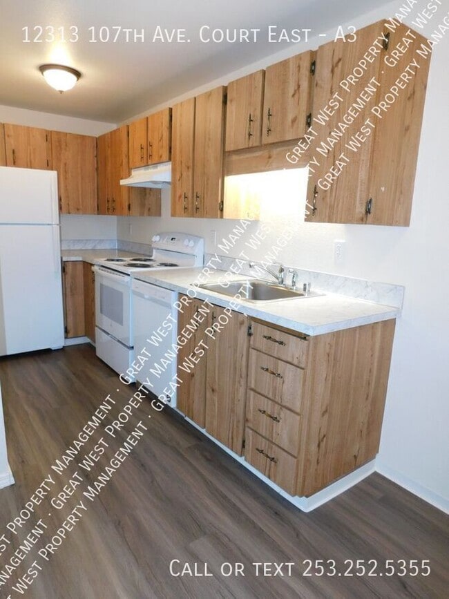 Building Photo - 12313 107th Ave Ct E
