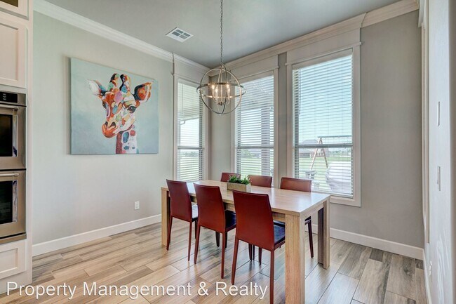 Building Photo - 4 br, 4.5 bath House - 2377 NW 220th Ter