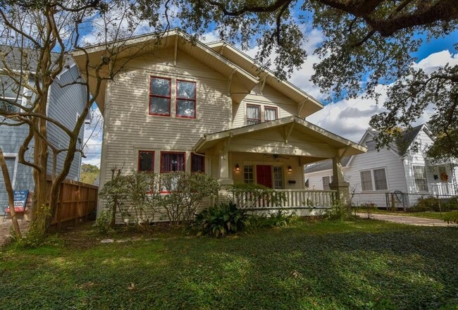 Building Photo - 4615 McKinney St