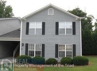 Primary Photo - 21 Meadowood Glen Way