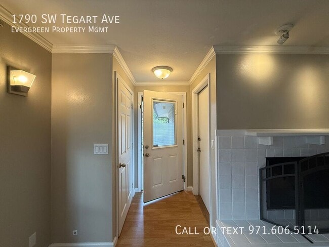 Foto del edificio - 1790 SW Tegart Ave
