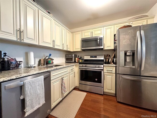 Building Photo - 77 Leeward Ct