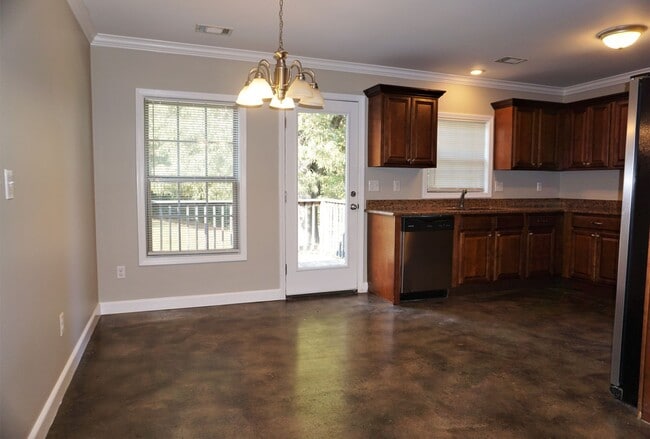 Foto del edificio - 4 Bedroom, 2 Bath home in Nettleton