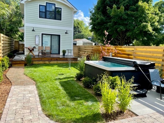 Backyard and deck - 513 Second St