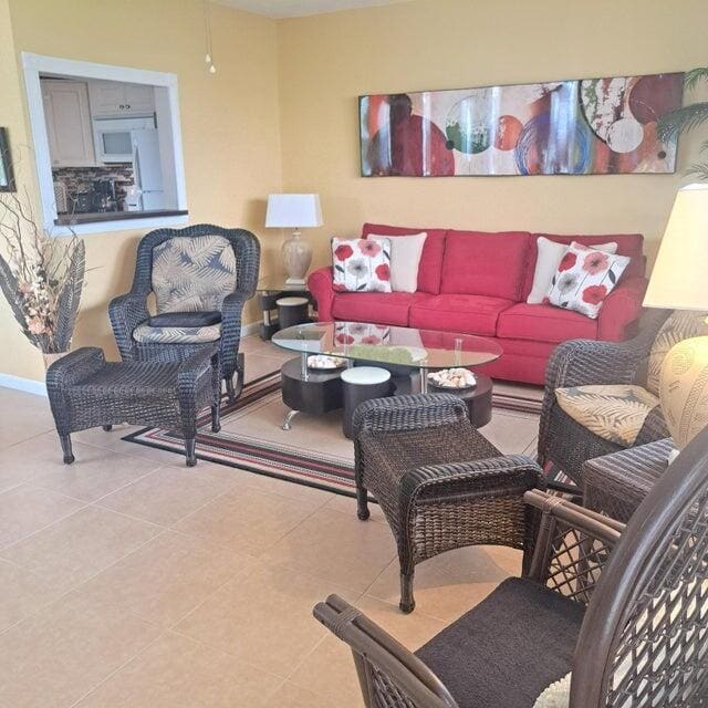 Building Photo - 125 Norwich F