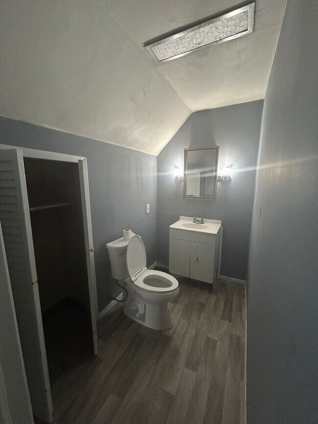 Building Photo - Elegant 5-Bedroom, 2-Bath Retreat:Uncover ...