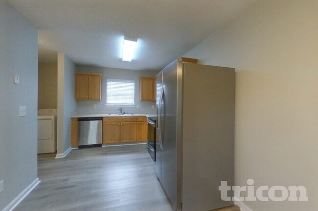 Foto del edificio - 236 Galway Ln