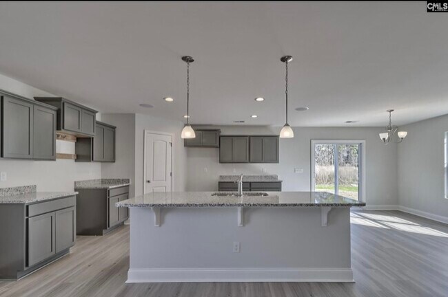 Building Photo - 355 Spring Meadow Rd