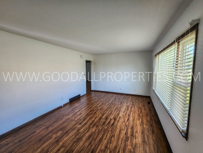 Foto del edificio - Ranch 3 bedroom home in Van Van Meter
