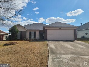 Building Photo - 5009 Mint Dr