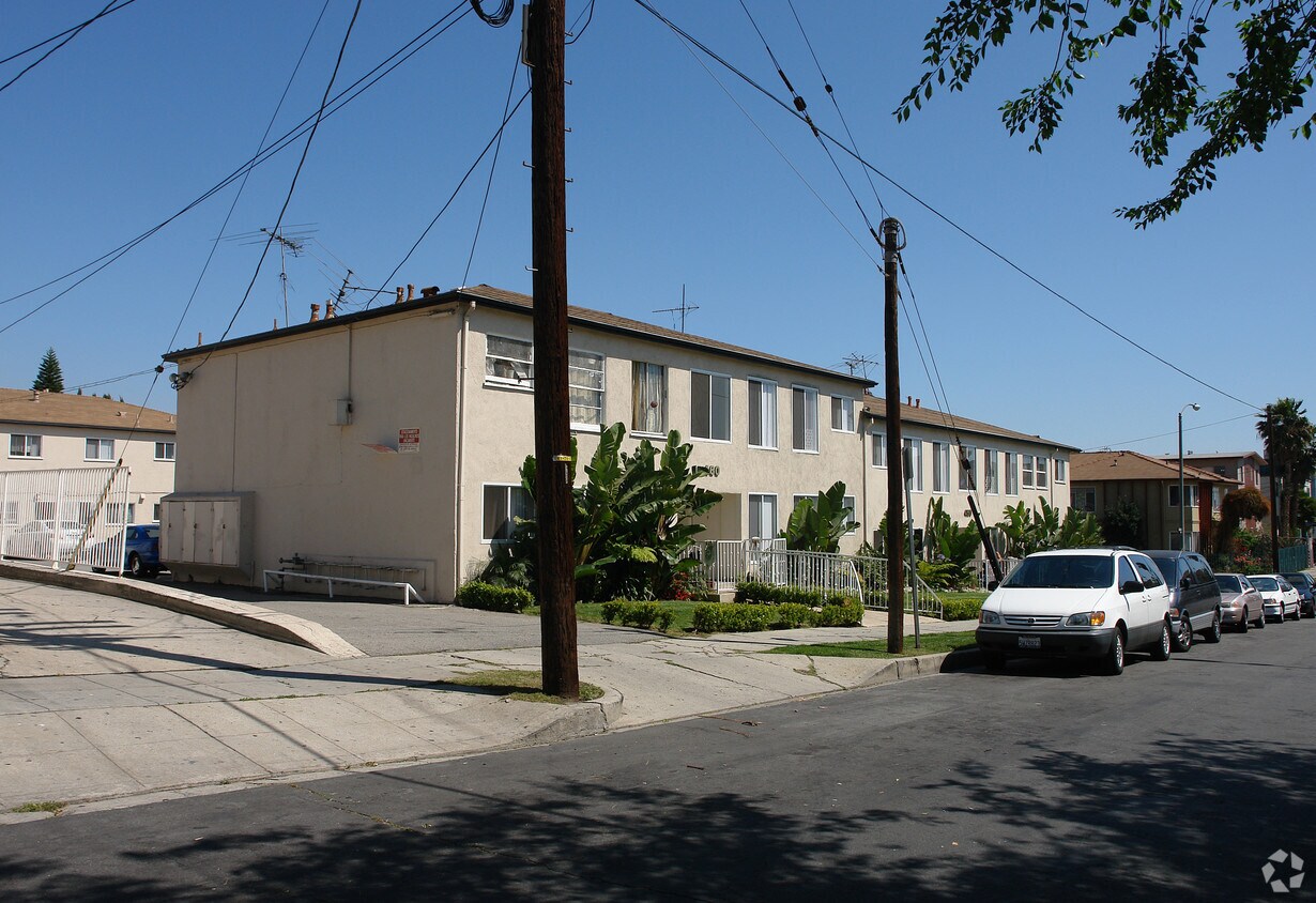 Foto del edificio - 455-467 N Normandie Ave