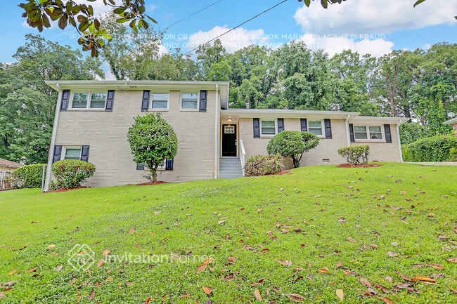 Building Photo - 1734 Mary Lou Ln SE