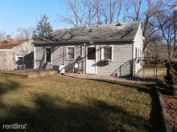 Building Photo - 3730 Ash St