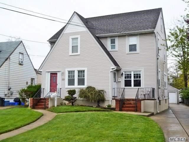 Primary Photo - 48 Phipps Ave
