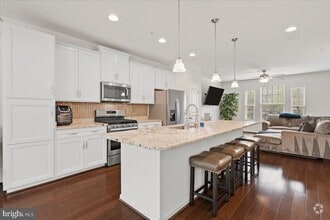 Building Photo - 245 Mill Crossing Ct