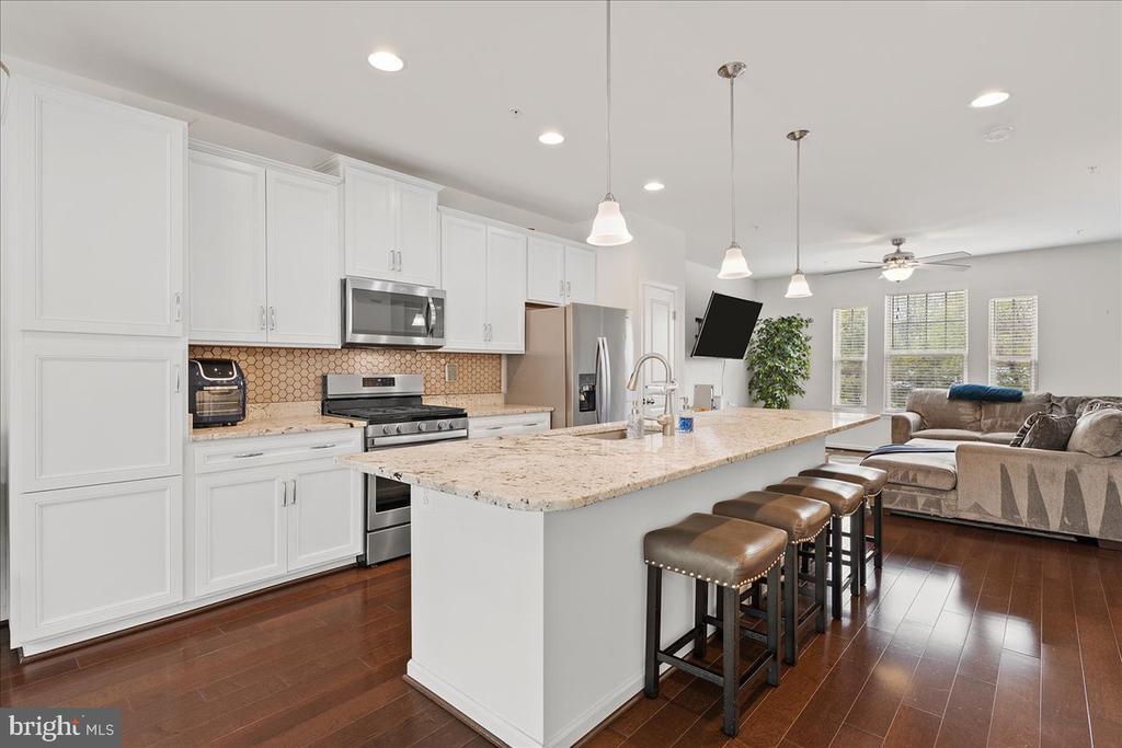 Primary Photo - 245 Mill Crossing Ct