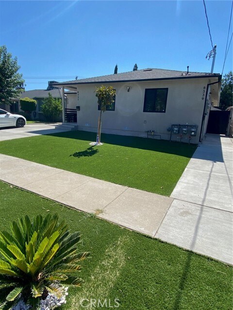 Primary Photo - 8339 Glencrest Dr