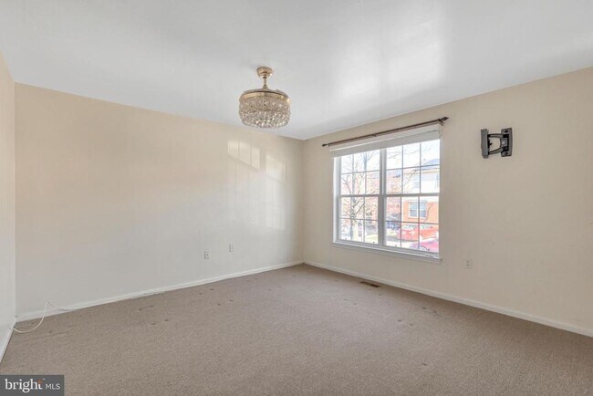 Building Photo - 4504 Mandela Way