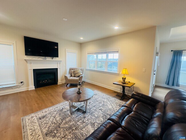 Foto del edificio - 3259 Thicket Run Dr