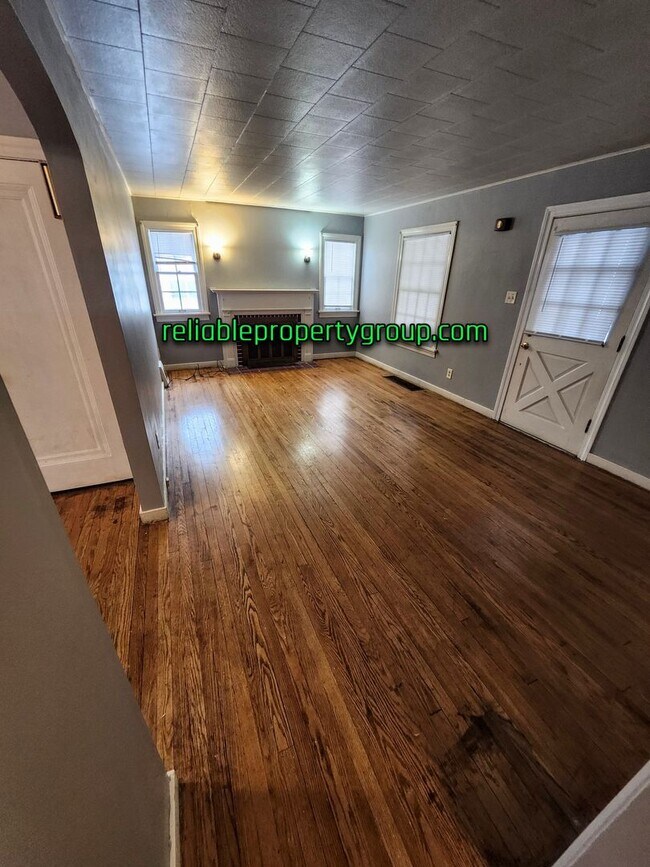 Foto del edificio - New Listing!!!