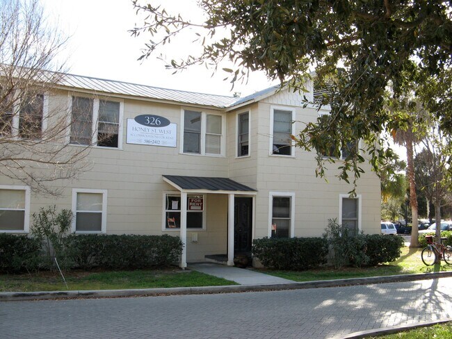 Foto del edificio - 326 W Honey St
