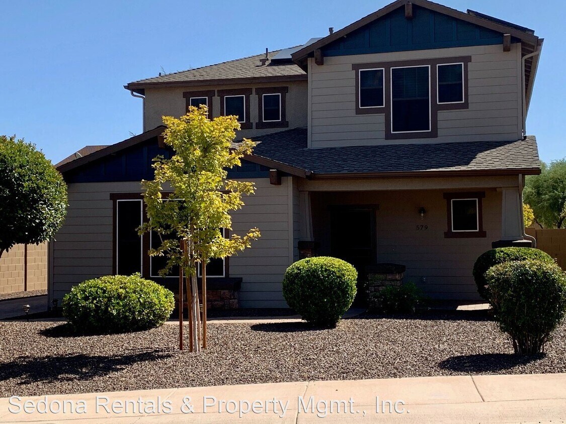 Primary Photo - 3 br, 3 bath House - 579 Whistle Stop Rd.