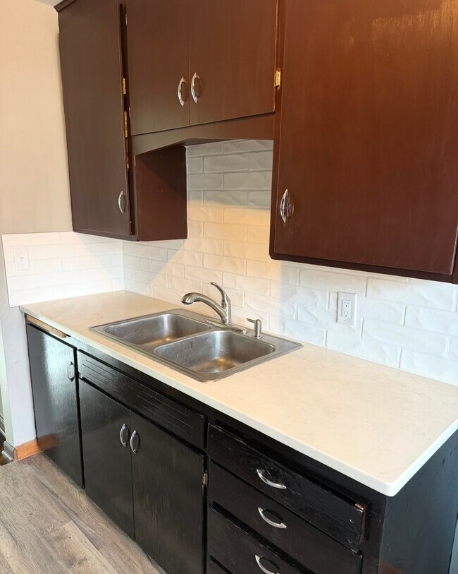 Foto del edificio - 4322 N 52nd St