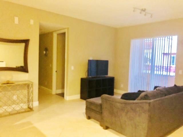 Foto del edificio - 10560 SW Stephanie Way 206