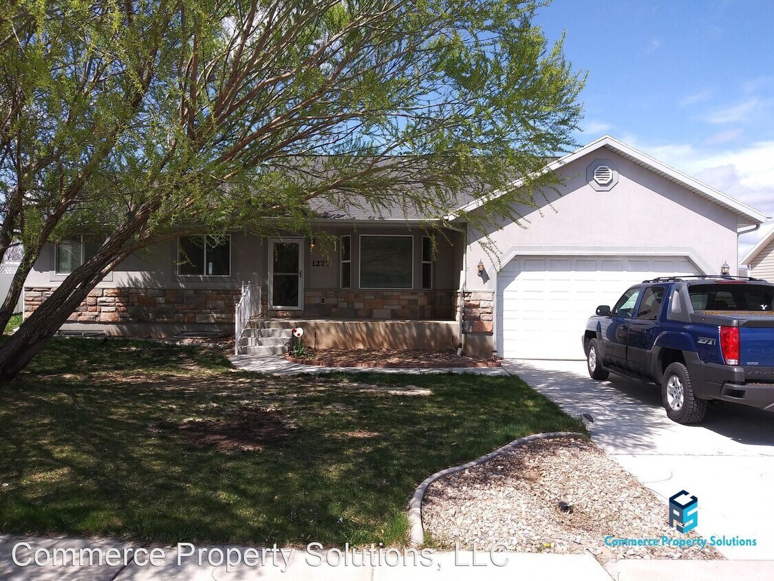 Primary Photo - 4 br, 3 bath House - 1271 N 100 E