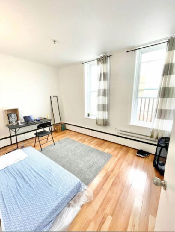Photo du bâtiment - 2-Bedroom - 1 Bathroom Apartment – Uptown Saint John