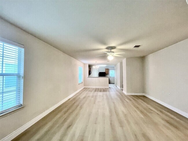 Foto del edificio - 11905 Aitne Ln