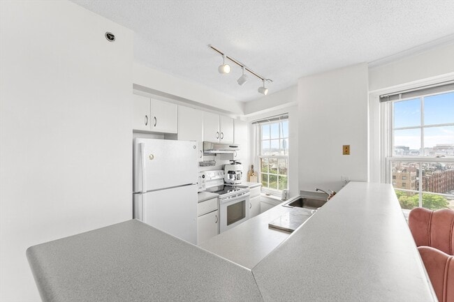 Foto del edificio - 534 Beacon St