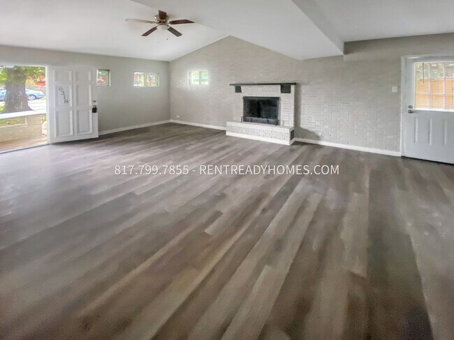 Foto del edificio - 6318 Sloan St