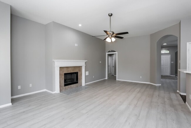 Building Photo - 722 Neap Ct
