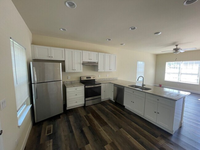 Foto del edificio - 1610 W Circle Dr