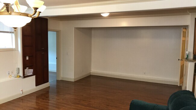 Foto del edificio - 1375 47th Ave