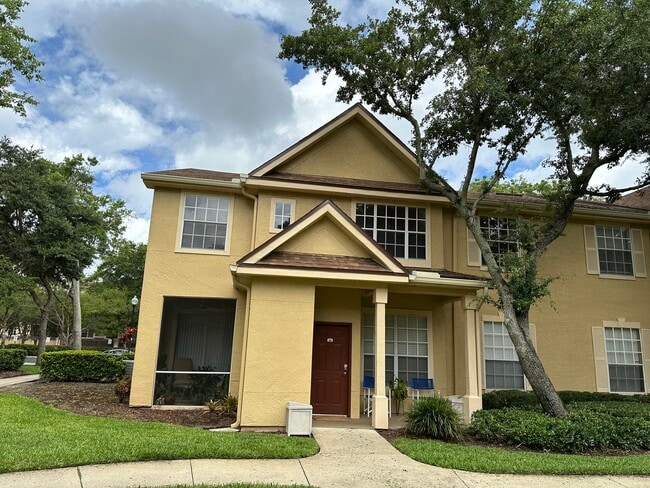 Building Photo - 862 Grand Regency Pointe