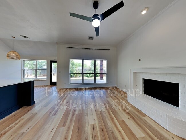 Building Photo - 6401 NW 134th St