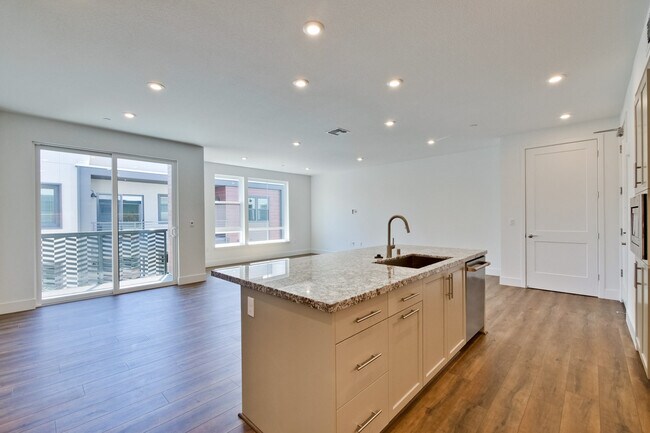 Foto del edificio - 44978 Fremont Blvd
