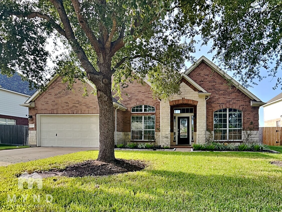 Primary Photo - 10927 Leigh Woods Dr