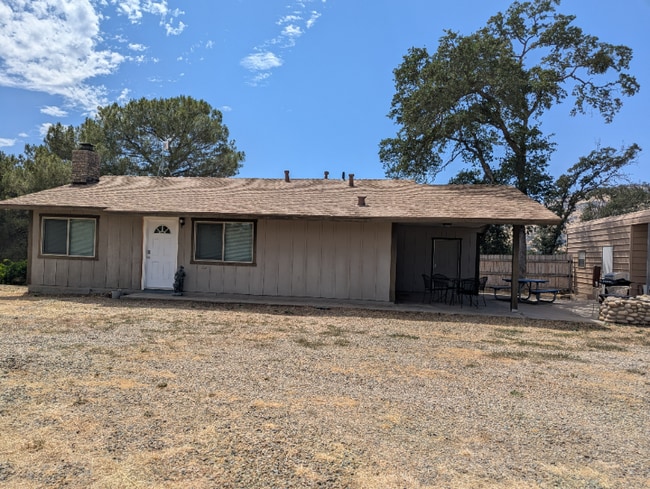 Foto del edificio - 31100 Ruth Hill Rd