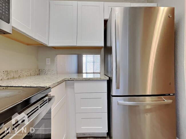 Foto del edificio - 7801 N 44th Dr