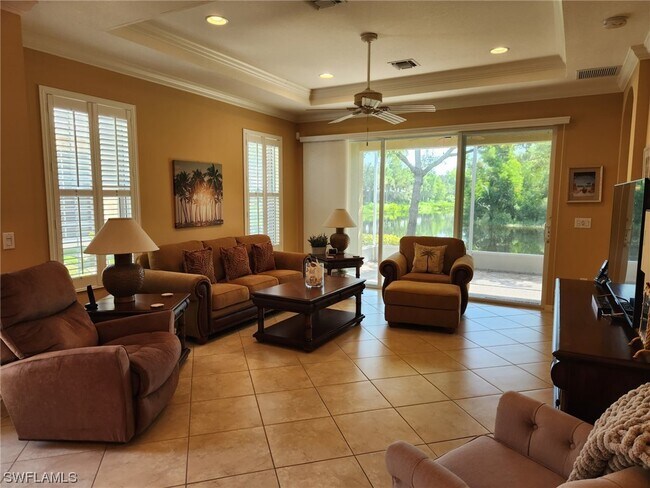 Foto del edificio - 15023 Sea Crest Blvd